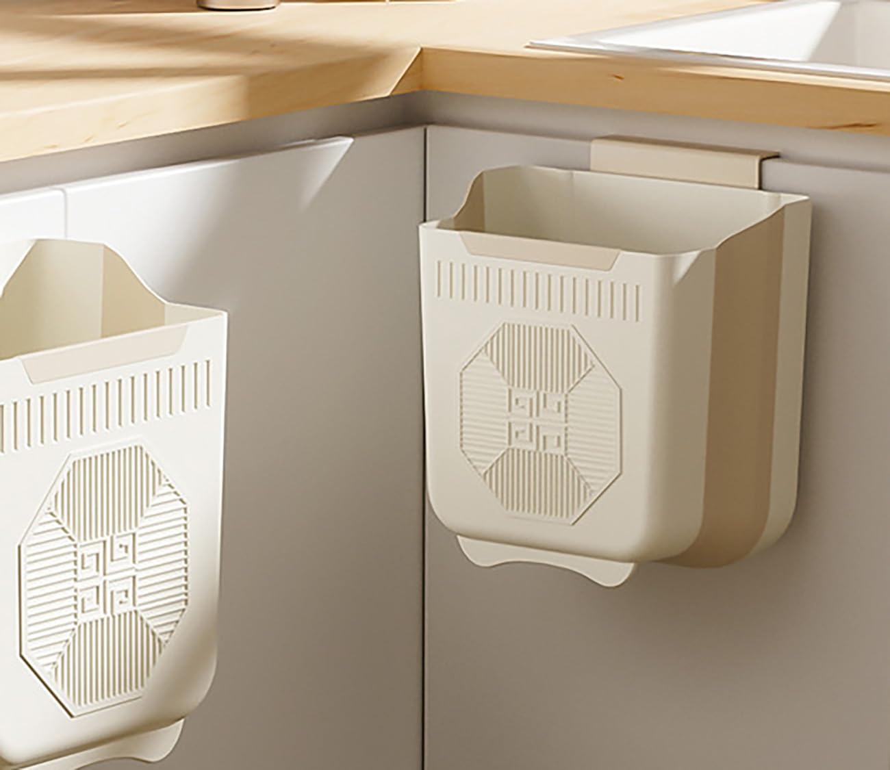 Foldable Hanging Trash Can