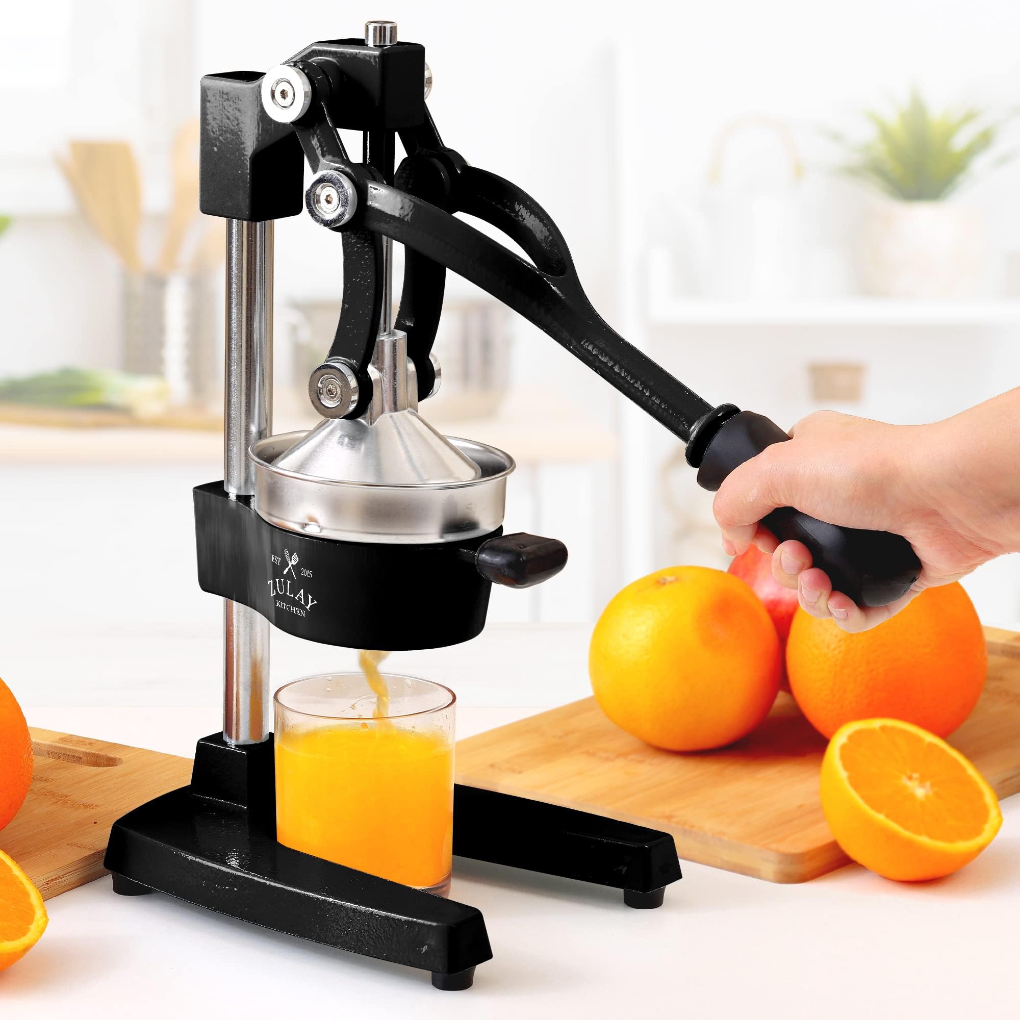 Cast-Iron Juice Squeezer Viral Citrus Juicer