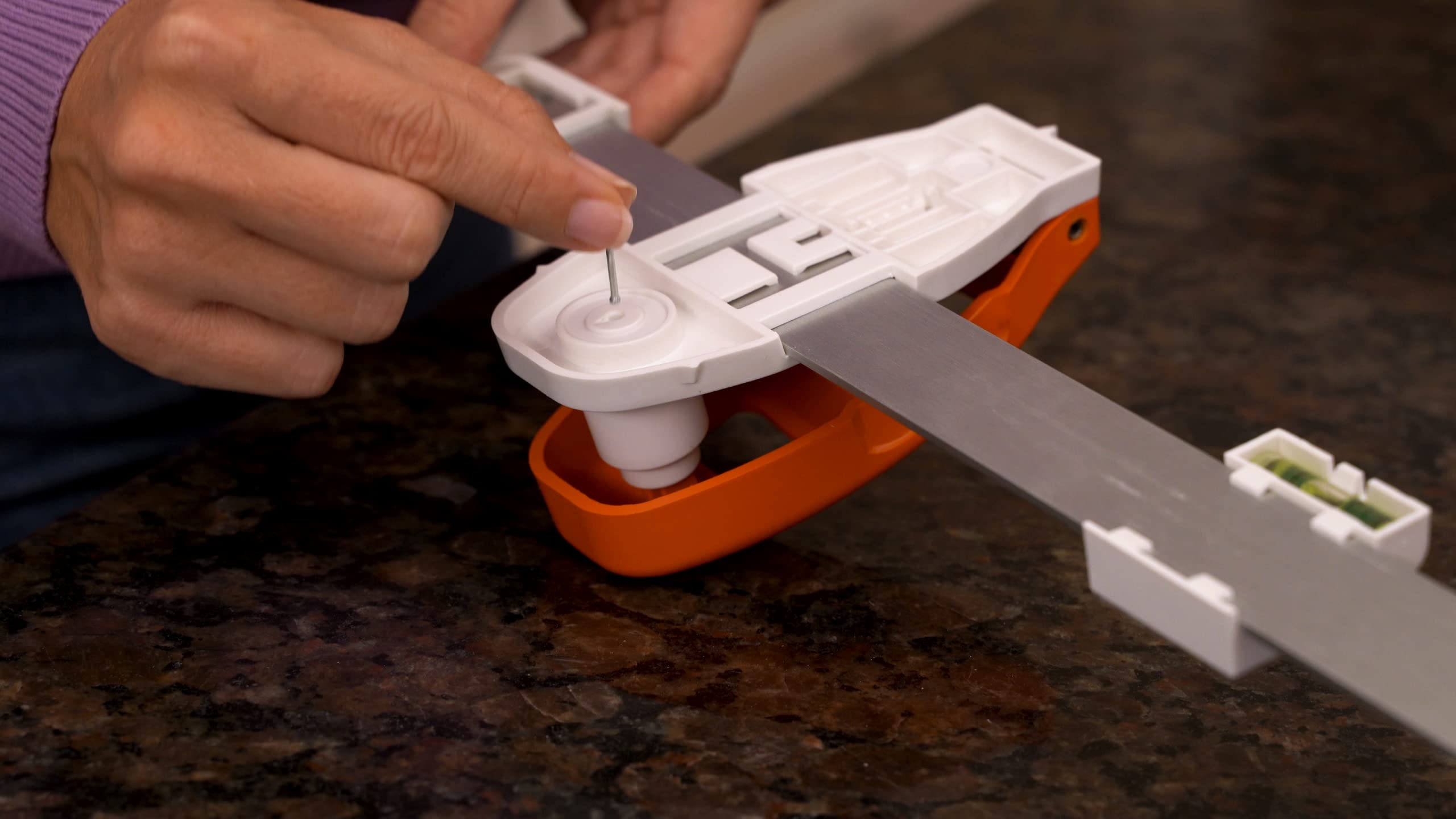 Hang Hero - All in One Picture Hanging System